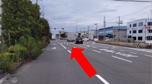 海側に向けて直進する写真