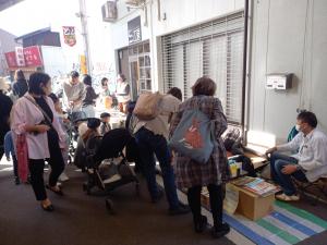 一箱古本市の様子２
