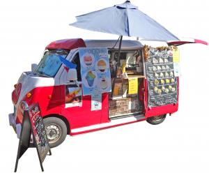 赤色のキッチンカー