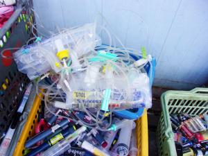 注射器、輸液チューブ