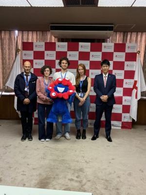 表敬訪問