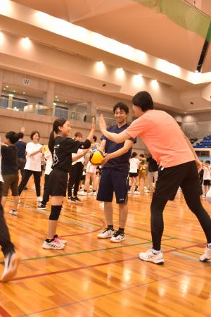 大山選手とハイタッチしている写真