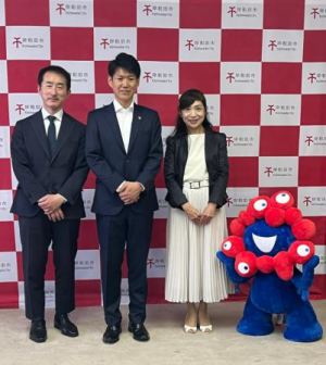 表敬訪問記念撮影