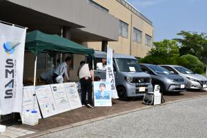 EV自動車展示会