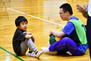 楽し王に話す参加者