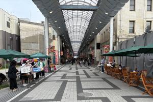 オープンカフェの様子