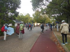 中央公園での休憩