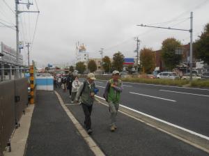 大阪臨海線沿いを歩く
