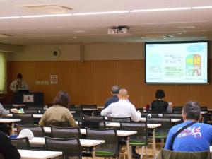 岸和田市の補助制度の説明風景