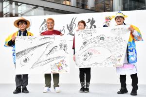 ステージ上での集合写真