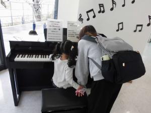 ストリートピアノ4