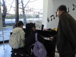 ストリートピアノ6