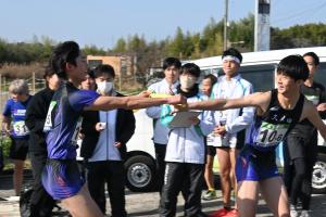 タスキを渡す瞬間