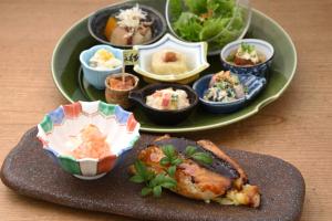 たくさんのおばんざいの写真