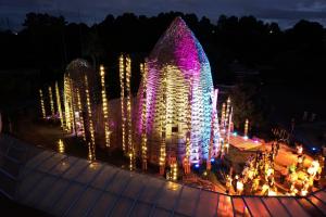 きらめく丘（ライトアップ）