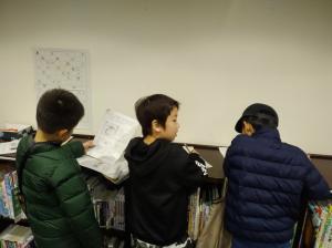 小学生の男の子たちも参加してくれました