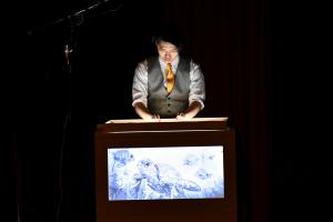 パフォーマンスをするkoheiさん