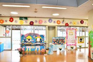 飾り付けられた教室