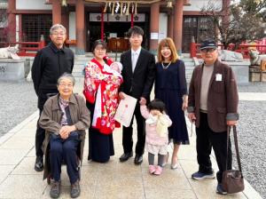 家族4世代でお宮参り