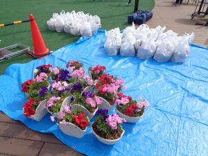 第14回ガーデニングショウ花苗配布風景