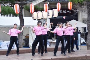 岸和田高校ダンス部の演技