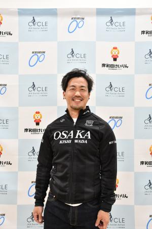 南選手