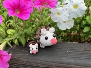 ハリネズミの親子