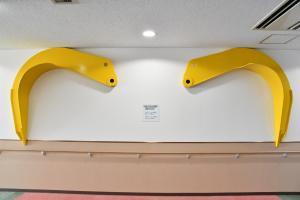 バケットの爪の実物大の展示