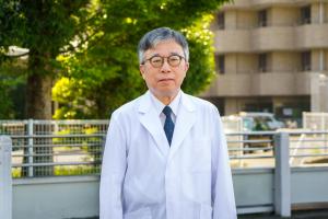 よこみせ院長