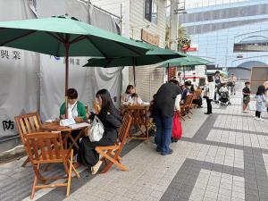 オープンカフェ