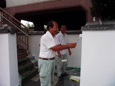 塗装実施中