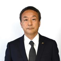 京西　且哲議員