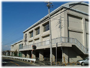 山直市民センター外観写真